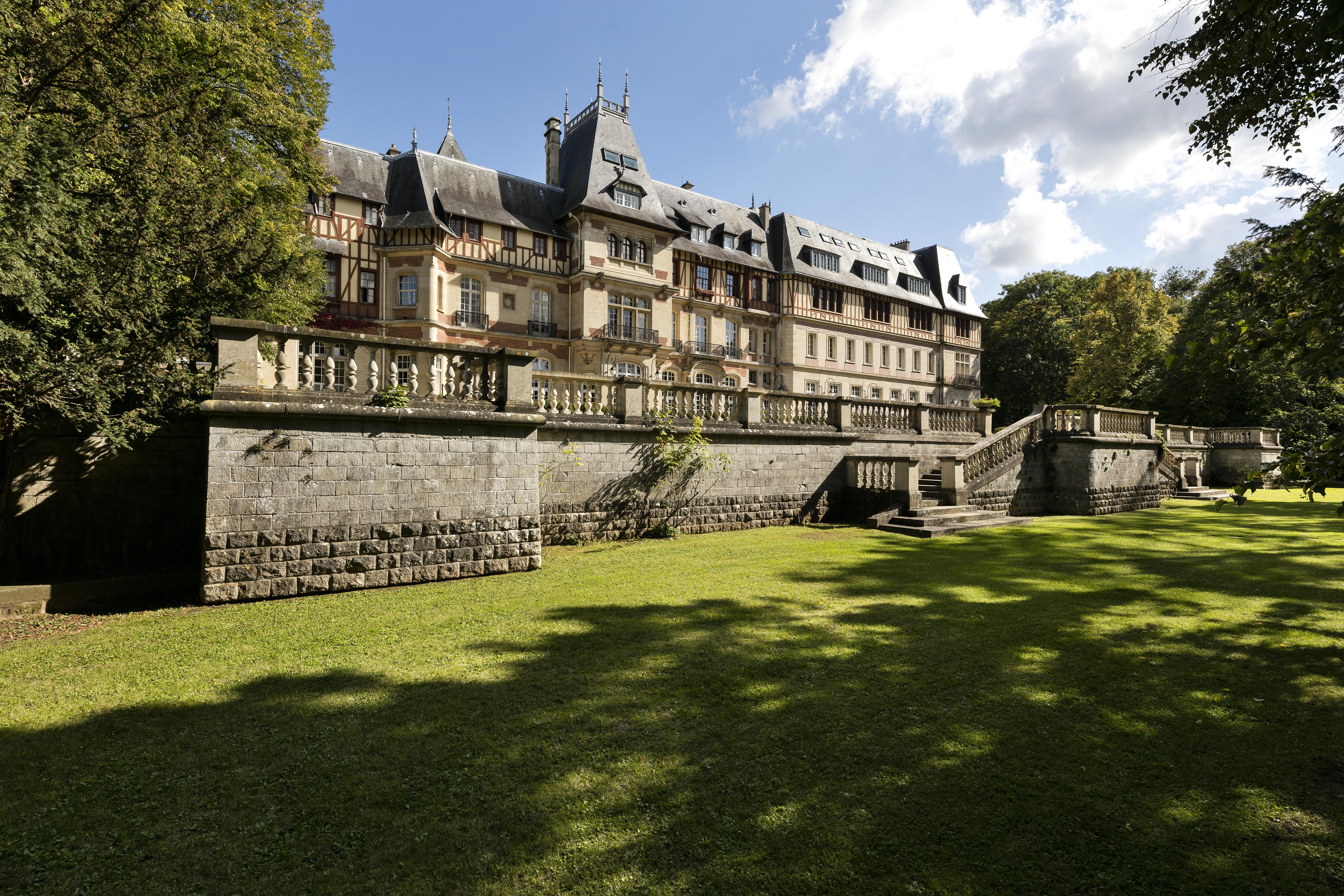 Chateau Jeanne & The Forest - Chateau De Montvillargenne Gouvieux Esterno foto